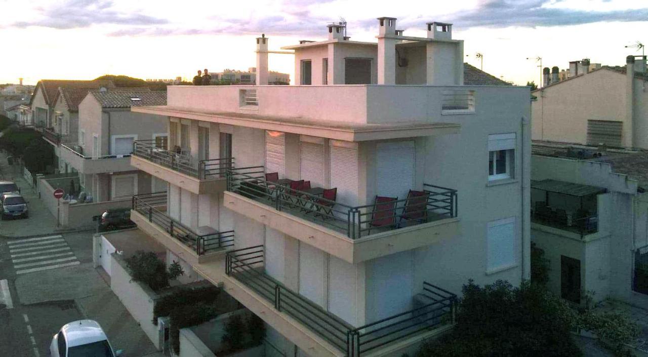 Appartement T2 4 Pers - Bord De Mer Le Grau-du-Roi Kültér fotó